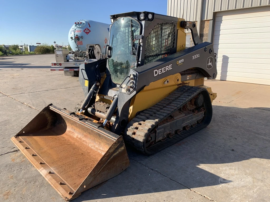 2023 John Deere 333G