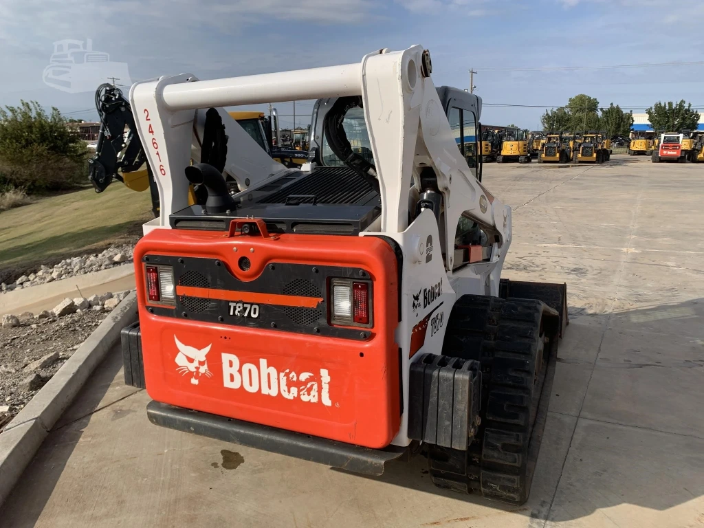 2021 Bobcat T870