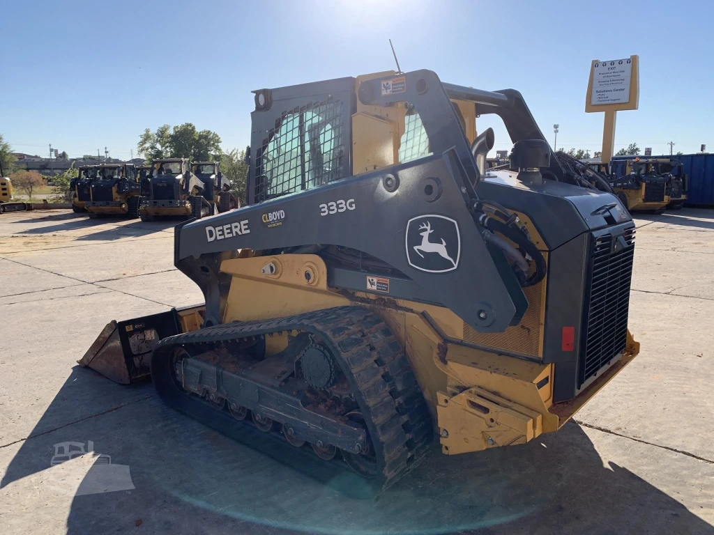 2023 John Deere 333G