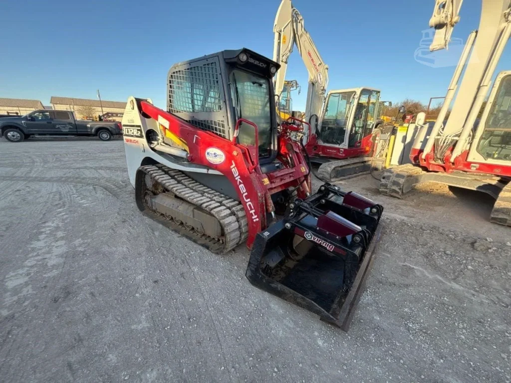 2023 Takeuchi TL12R2