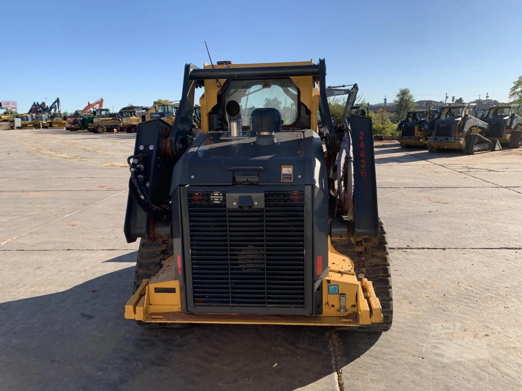 2023 John Deere 333G
